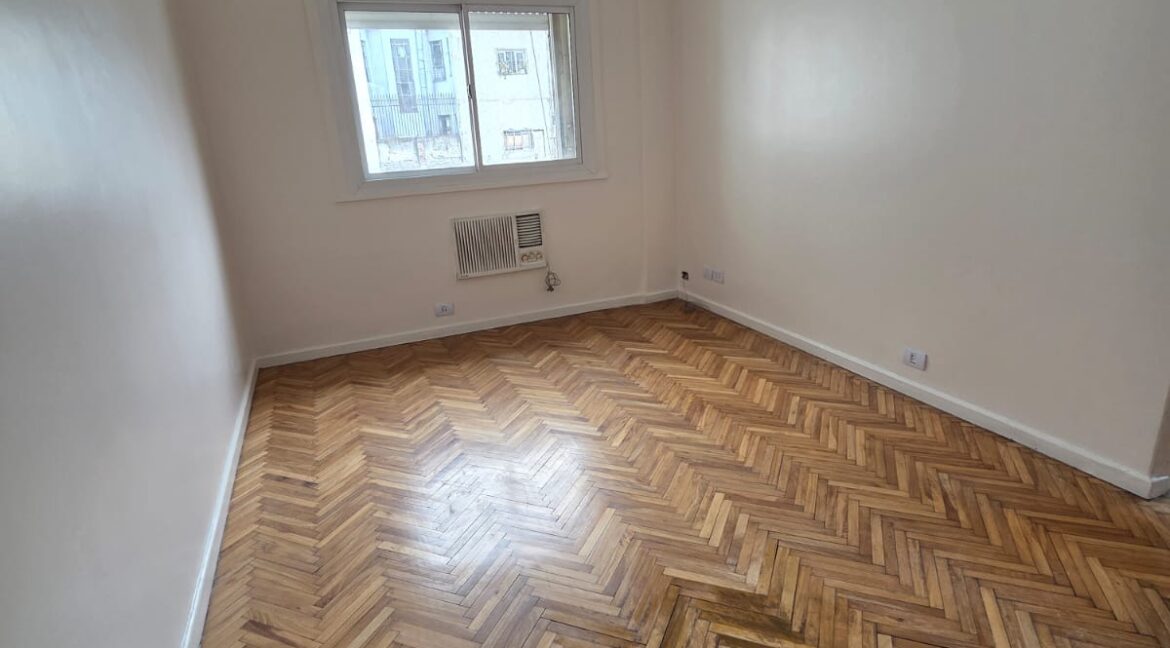 WhatsApp Image 2025-10-03 at 12.42.05